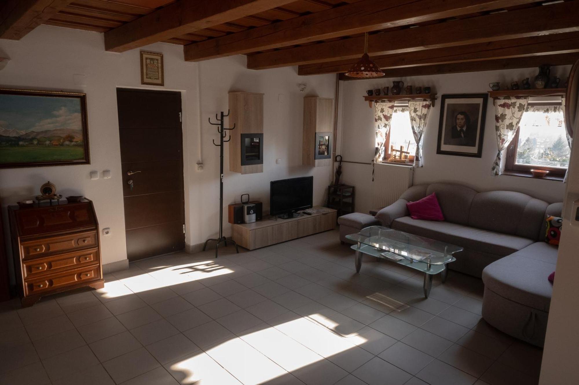 Zidanica Balantic Villa Добровник Екстериор снимка